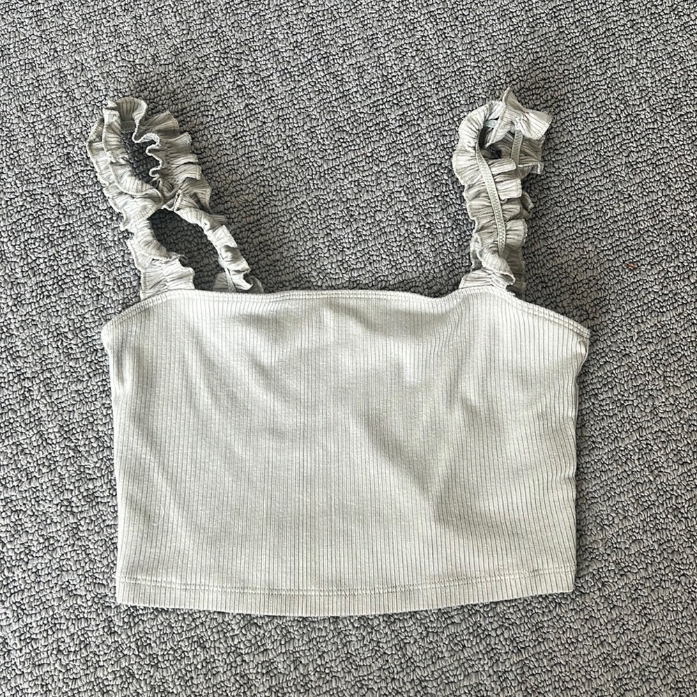 Aritzia cropped top